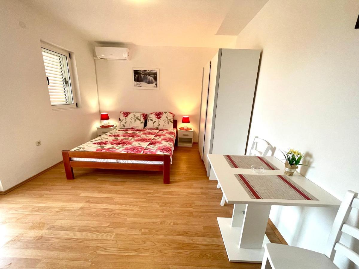 Villa Julie Jadranovo Luaran gambar