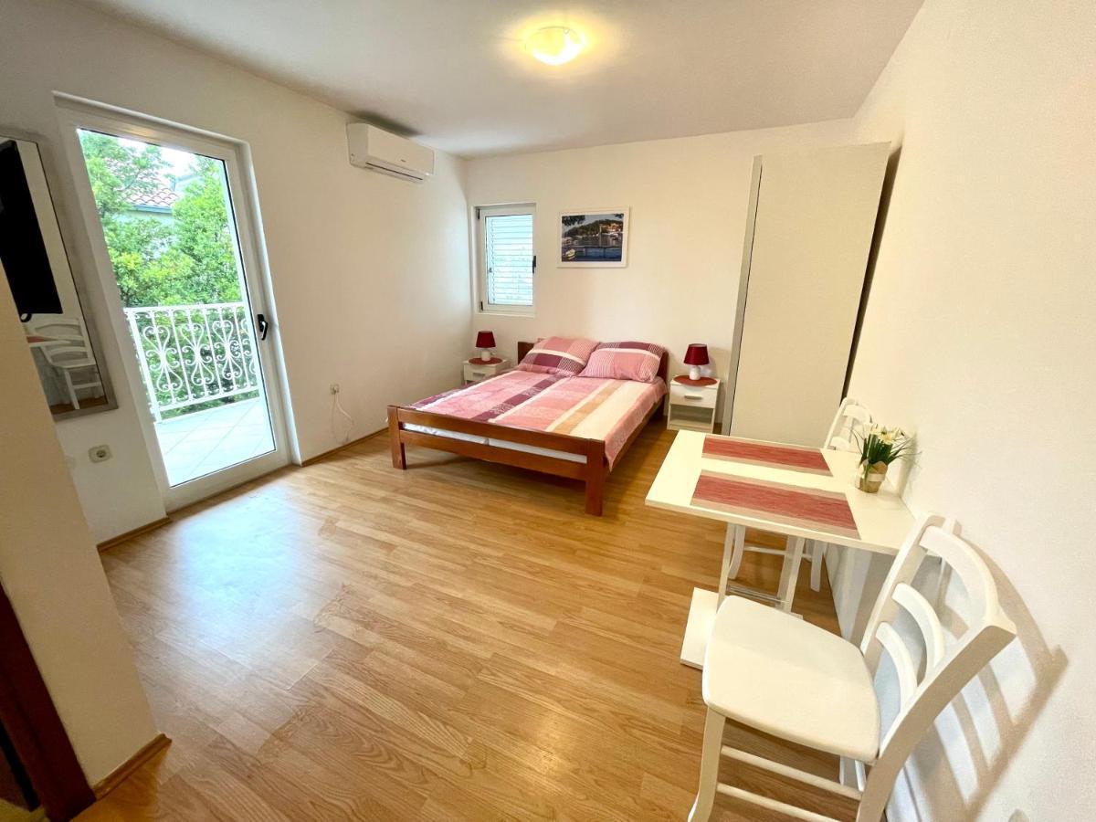 Villa Julie Jadranovo Luaran gambar