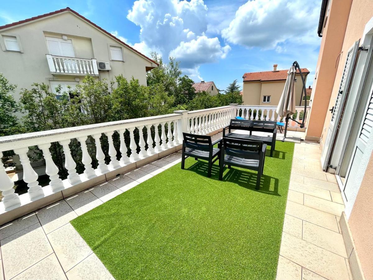 Villa Julie Jadranovo Luaran gambar