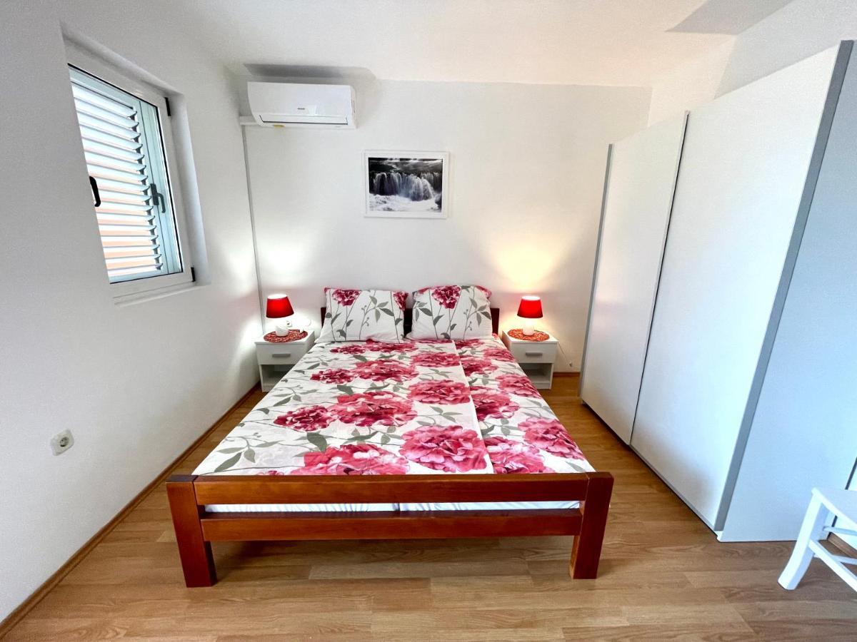 Villa Julie Jadranovo Luaran gambar